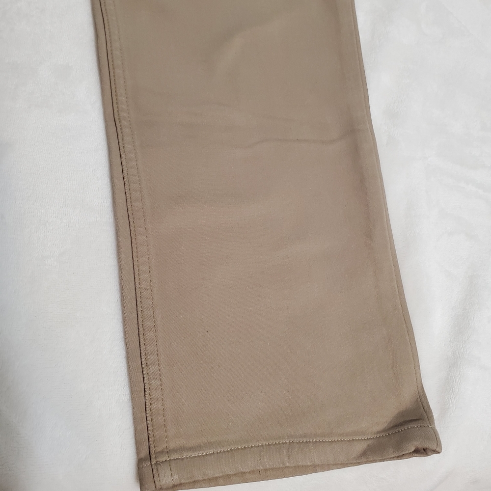 Banana Republic Tan‎ Straight Jeans - Picture 5 of 16